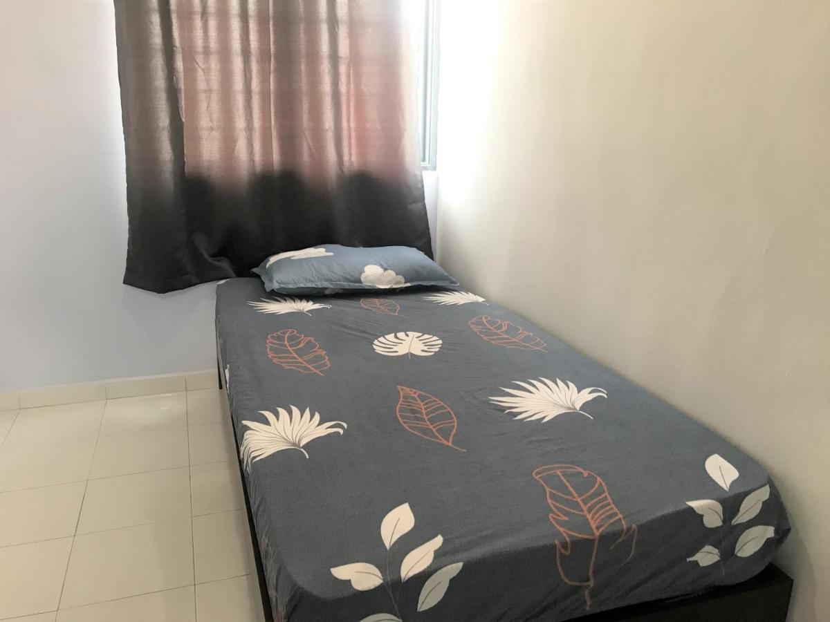 Oyo 90493 Jl Homestay Segamat Eksteriør billede