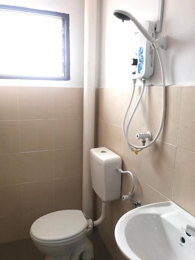 Oyo 90493 Jl Homestay Segamat Eksteriør billede